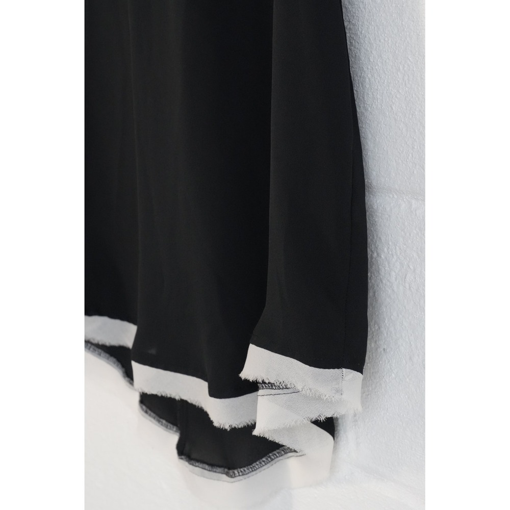 Who What Wear Womens Sleeveless Layered‎ Blouse Black White Medium Keyhole Back - Picture 8 of 9